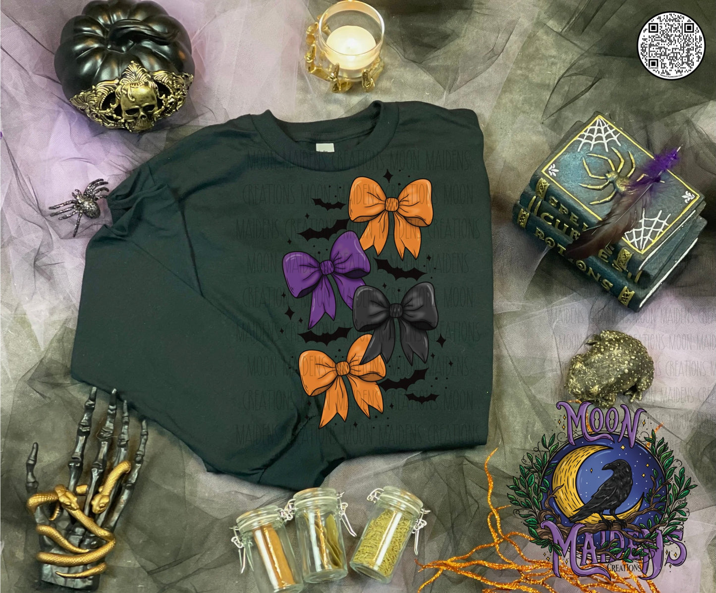 Spooky bows T shirt