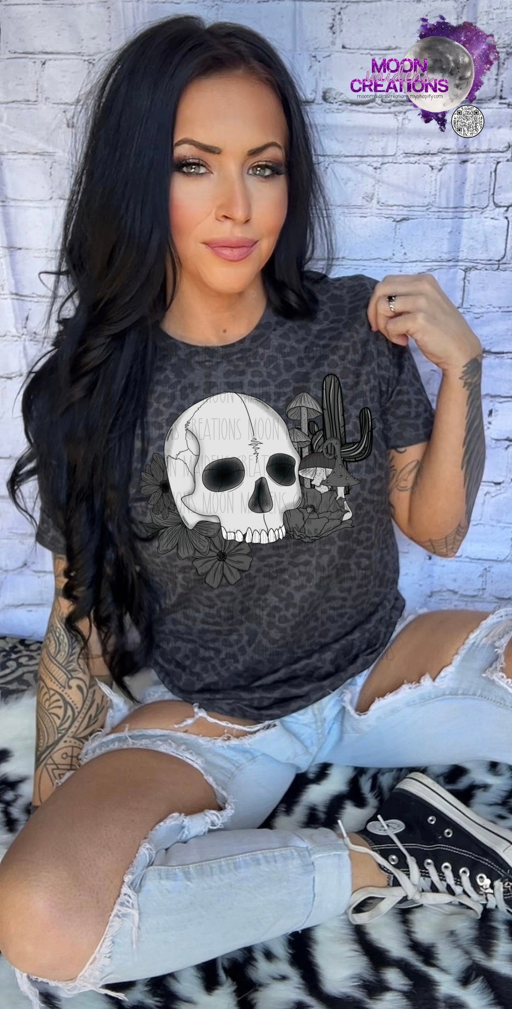 Skull and cactus T shirt