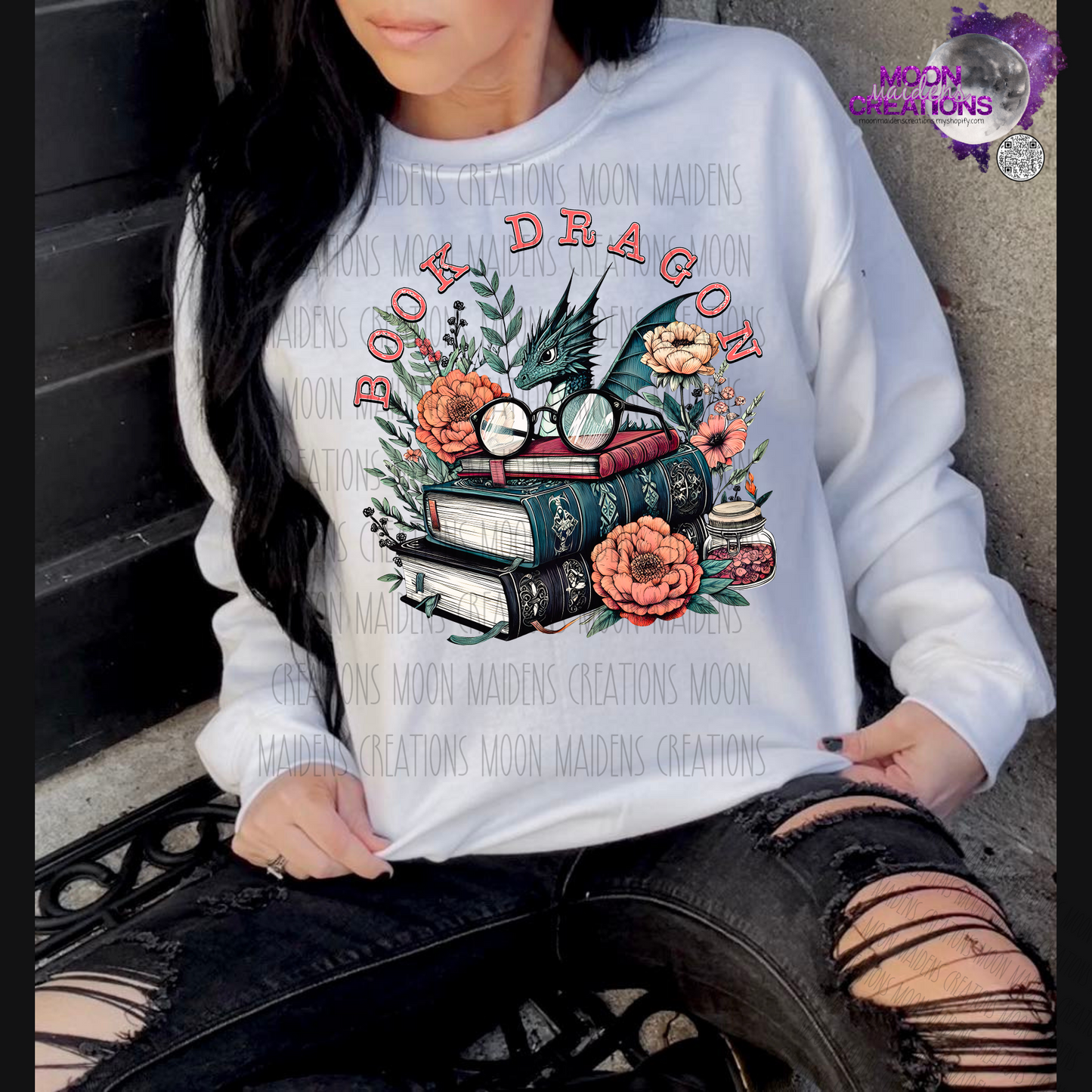 Book dragon sweatshirt